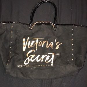 Vs tote bag